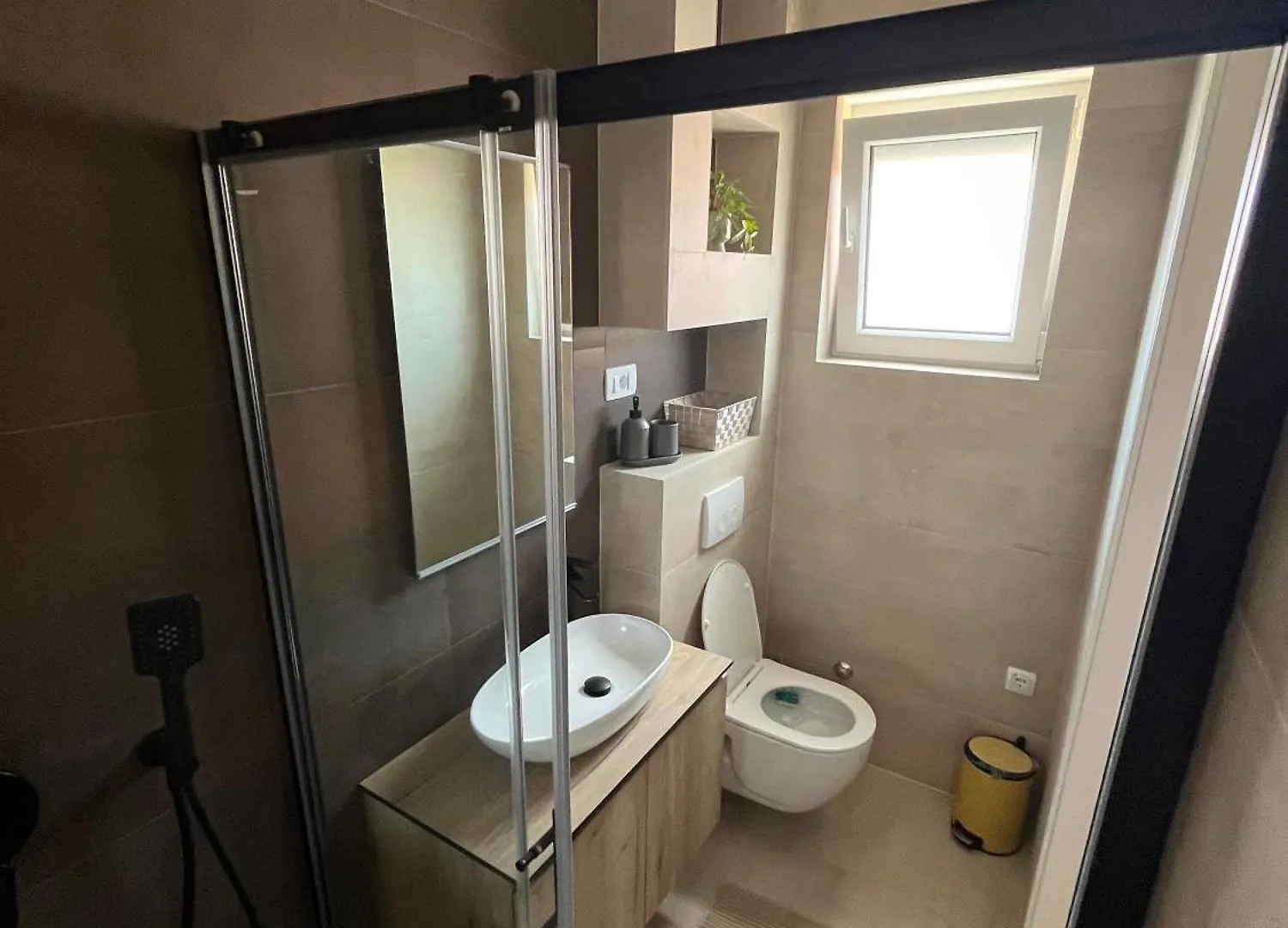 Apartmani Sara Sukosan 0*,